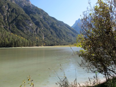 Il lago di Landro dalla ciclabile Cortina - Dobbiaco.