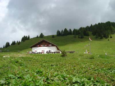 In vista del Rifugio Citta' di Fiume.