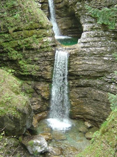 Una delle cascate che si possono ammirare tra Muda Maè e Soffranco.