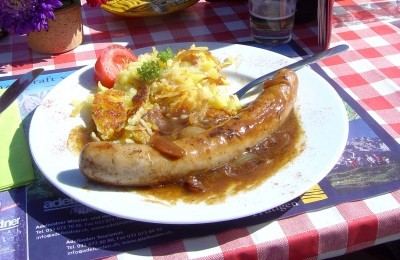 Eccolo il vero premio finale... Birrone e stra-piatto super-tipico! Il rösti di patate è qualcosa di magico!